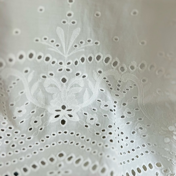 Express brand White Mini Dress Puff Sleeves Flowers details Size Small NWT - Picture 15 of 16